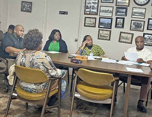 Derma board votes 4-1 to fire town clerk, mayor vetoes