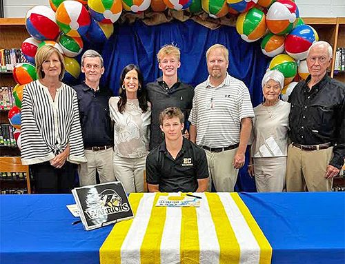 Gore signs to play golf at East Central
