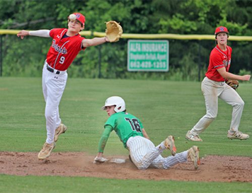 Cougars fall to Thunderbirds in dramatic game three