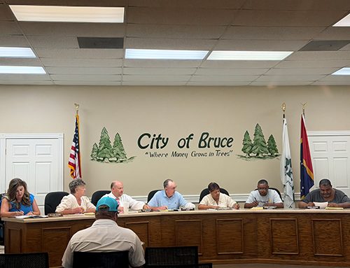 Bruce board talks about need for new garbage carts