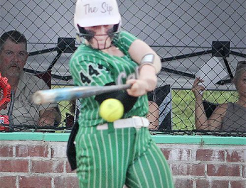 Lady Cougars surge past Kemper with ease
